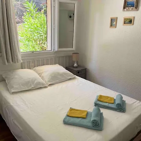 Apartman 2 Pieces Avec Vue Sur A En Corse Du Sud *