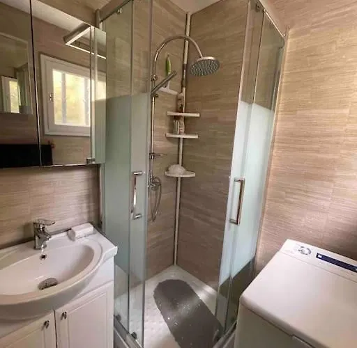 2 Pieces Avec Vue Sur A En Corse Du Sud * Porticcio (Corsica)